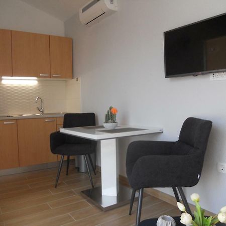 Apartments Mihalic I Baška Eksteriør billede